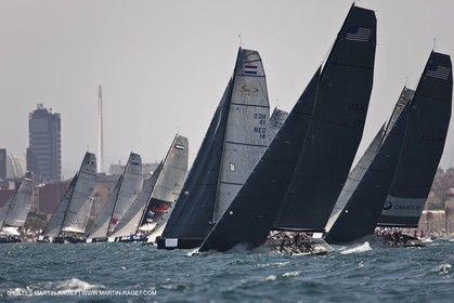 31 07 2010 - Valencia (ESP) - BMW ORACLE Racing - RC 44 Valencia Cup - fleet racing - Day 2