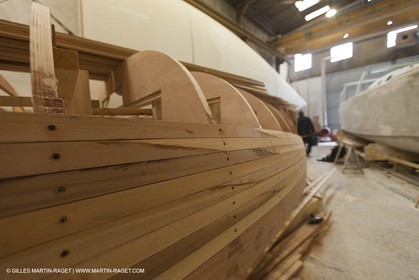 30 12 2012   Marseille (FRA,13)   Alcyon building at boat yard