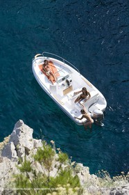 Motor boat mooring