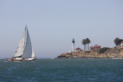 07 10 2008 - San Diego (CA, USA) - America's Cup - BMW ORACLE Racing - 90 ft trimaran sea trials - San Diego session - Day 1