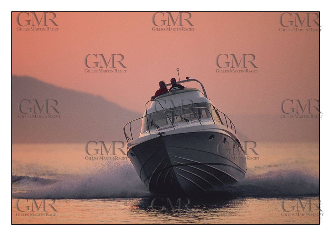 Product: in house made quality print on 8 ultrachome colors Epson ink Jet printer.Available sizes: . 30x40 cm. 50x70 cm. 80x120 cmAvailable papers: . Standard 250 gr glossy paper print, black streak, white margin, no signature. Top quality glossy 290 gr. paper, black streak, white margin, checked and signed by the author. Fine Art print (signed, numbered, stamped, registered) on demand. Other supports (Canvas, Acrylic, Metal) on demandPackaging: cylindric reinforced tubeShipping options: regular mail or Shipping companyClick on the basket icon to select your options and start the online ordering process