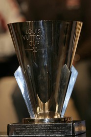 14 04 2007-Valencia (Spain)- 32nd America's Cup - BMW ORACLE Racing - Louis Vuitton Cup skippers opening press conference