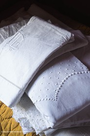 Bouches du Rhône, (FRA,13), Household linen