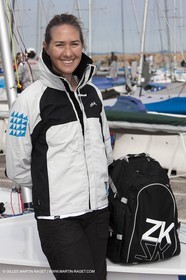 20 04 2010 - Hyères (FRA,83) - SOF 2010 - ZHIK Team - 470 fem -  Ingrid Petitjean - Nadège Douroux