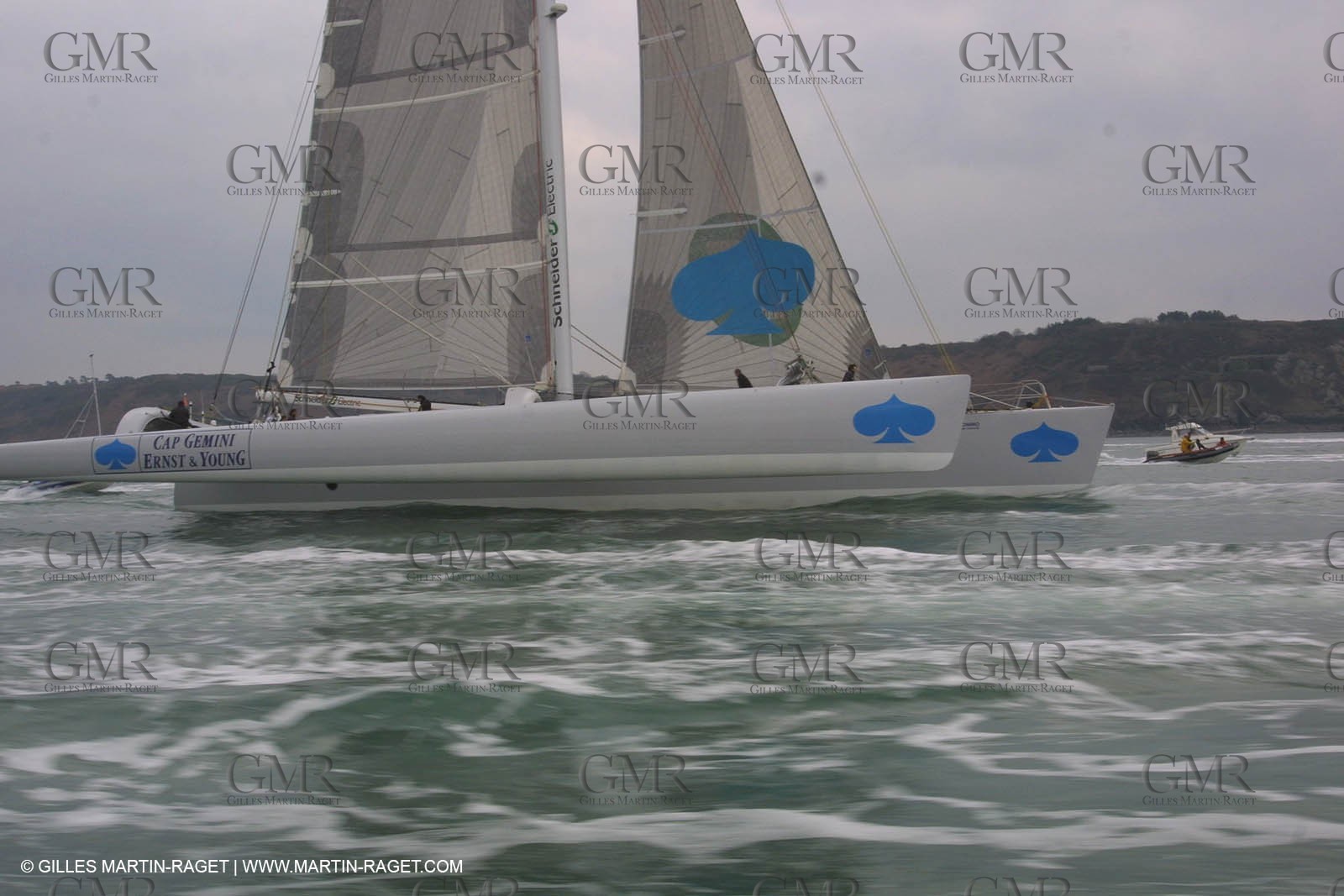 Geronimo - Jules Verne Trophy 2001 start - Brest