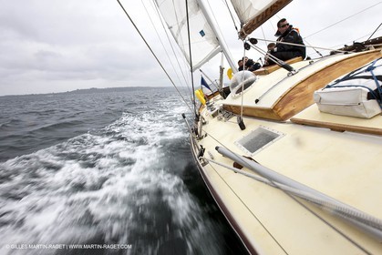 19 05 2010 -  Lanveoc Poulmic (FRA,29) - French Navy School Grand Prix - Pen Duick II