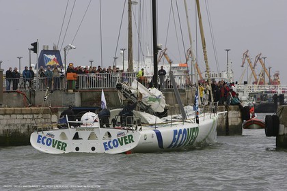 Calais Round Britain Race 2005 - Départ - Ecover