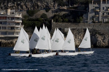 06 02 2008 - Nice (FRA, 06) - Ecole de voile de Nice - Optimist