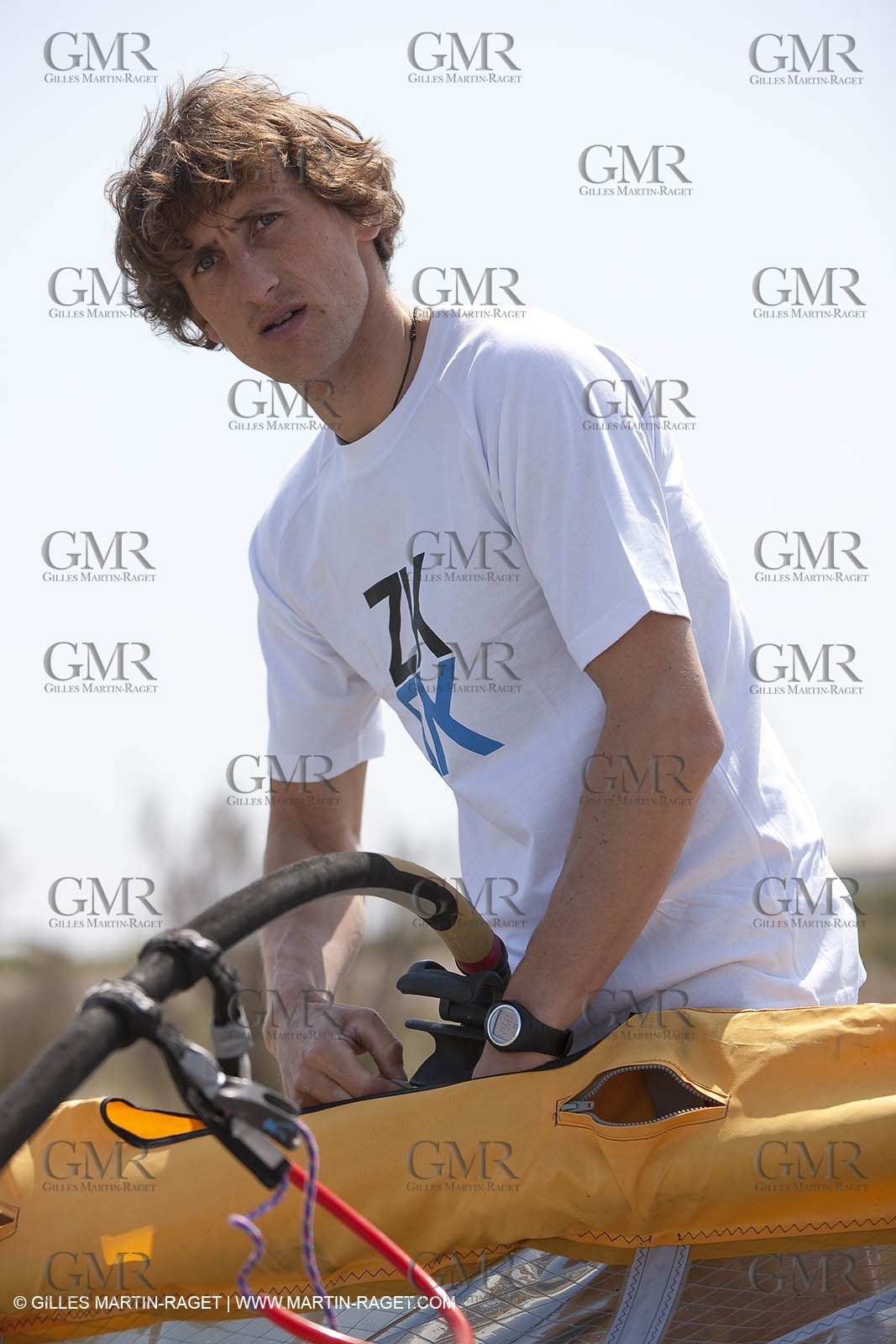 20 04 2010 - Hyères (FRA,83) - SOF 2010 - ZHIK Team - RSXmen - Julien Bontemps