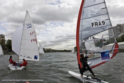 26 05 2008 - Paris (Fra, 75) - Présentation de l'Equipe Olympique de Voile sélectionnée pour les JO de Pékin