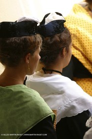 Women of Arles in traditional costume