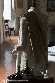 31 10 2013 - Ansouis (FRA,84) - Ansouis castle - Costumes of the exhibit Men costumes