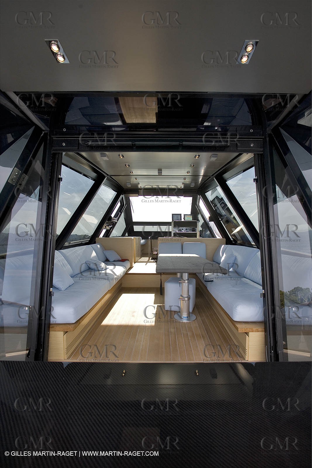 29 09 2007 - St Jean Cap Ferrat - Wally Yachts - Wally Power 70 - Lau Lau