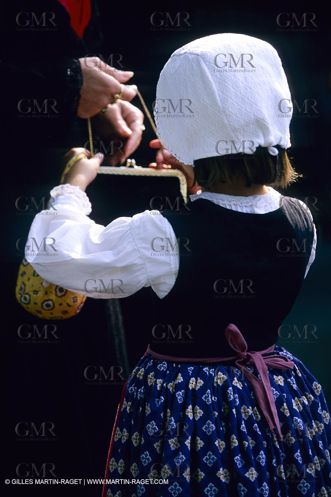 Arles (FRA,13) - Costume from Arles Fest