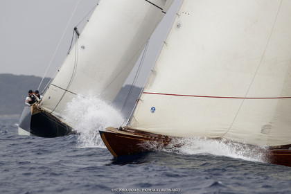 19 06 2024, Porquerolles Island (FRA), Championnat du monde des 12 m JI 2024, Race Day 1