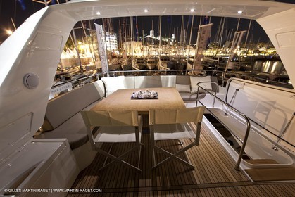 12 09 2009 - Cannes (FRA,06) - Chantier Jeanneau - Prestige 60