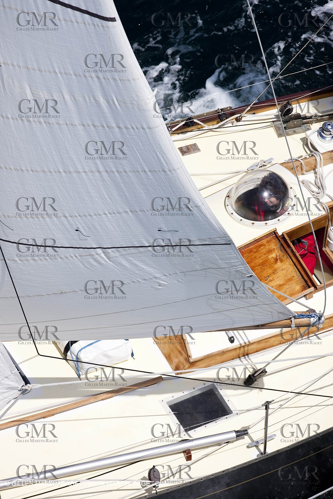 19 05 2010- Lorent- (FRA,56)  -  Pen Duick II