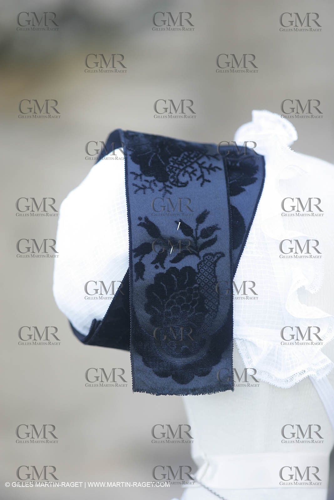 May 2004 - La Tour d'Aigues (FRA, 84) - Old costumes for women of the South exhibition