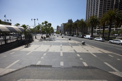 07 06 2011 - San Francisco (USA,CA) - 34th America's Cup - Harry Bridges Plaza