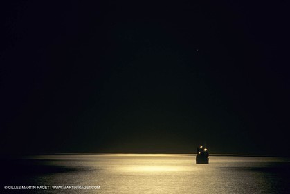 Monde maritime, marine world, Ships at sea, navires en mer