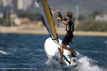 27 04 2007 - 2007 Semaine Olympique Française - Hyères (South of France) - Day 6 - Medal Race - Team France - RS:X : Huguet Nicolas
