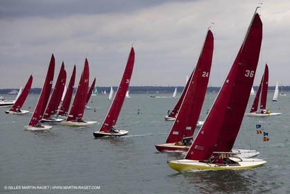 03 08 2010 - Cowes (UK, IOW) - The 1851 Cup -  BMW ORACLE Racing - Day 1 Cowes