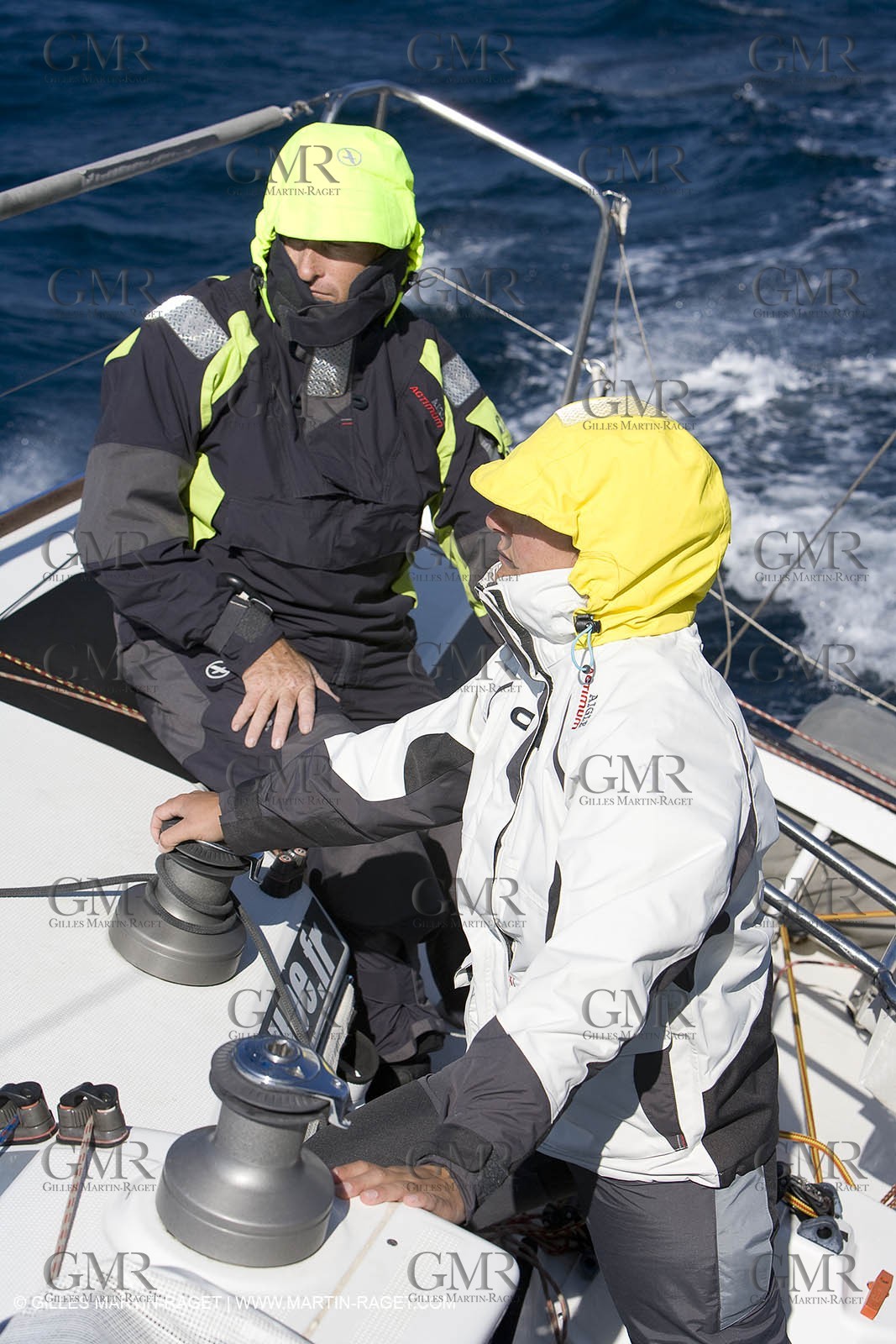 28 09 2007 - Marseille (FRA, 13) - Aigle Marine weather clothing showed in action by salors Marc Emig et Luce Molinier