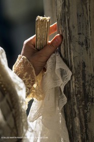 Arles (FRA,13) - Costume from Arles Fest