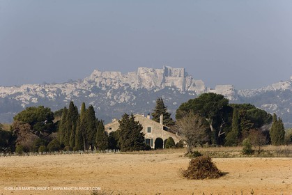 16 02 2008 - Les Baux de Provence (FRA, 13) - Alpilles hills landscapes