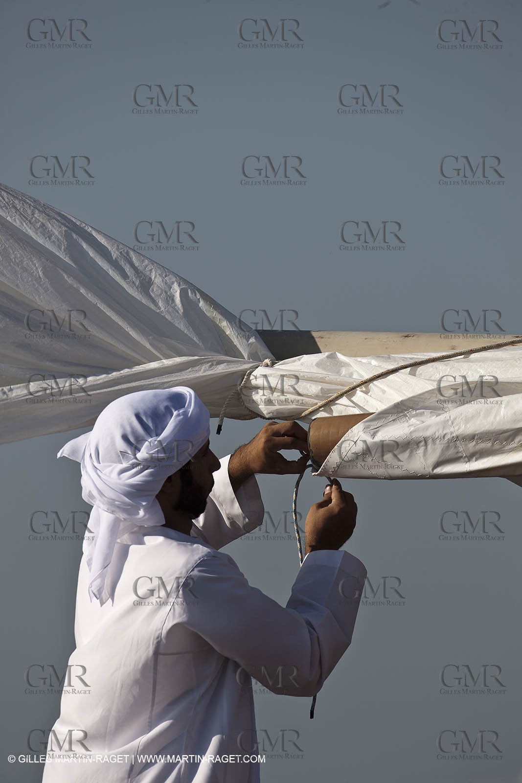 20 11 2010 - Dubai (UAE) - Dubai Louis Vuitton Trophy - Traditionnal dhow races for competing teams