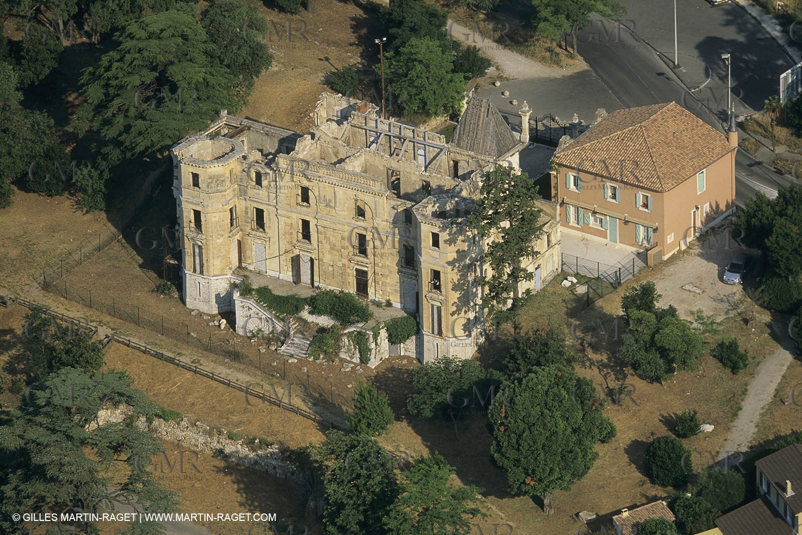 France, Provence, Pays d'Aubagne, collines de Marcel Pagnol, Charteau de la BUsine