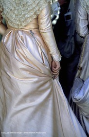 Women of Arles in traditional costume