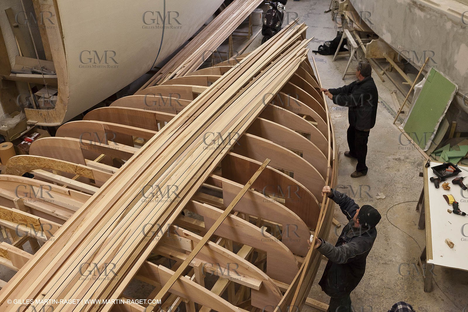 30 12 2012   Marseille (FRA,13)   Alcyon building at boat yard