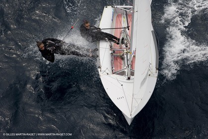 26 04 2007 - Semaine Olympique Française 2007 - Hyères - Jour 5 - Team France - 470 Femme - Petitjean-Douroux