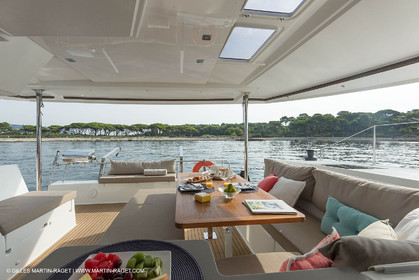 12 09 2016, Cannes (FRA,06), Chantier Fountaine-Pajot, Helia 44