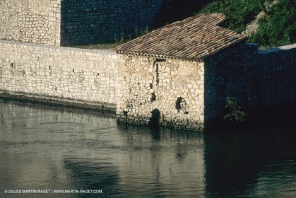 France, Provence, Haute Provence, Val de Durance, Durance river valley, Sisteron