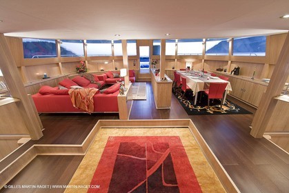 08 02 2008 - La Ciotat (FRA, 13)- Motor Yacht catamaran Bradley (Vaton design, H2X built)