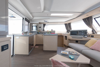 16 05 2017, Porquerolles (FRA,83), Chantier Fountaine-Pajot, Sanoa 47