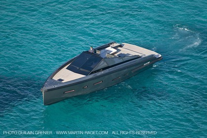 11 11 2009 - Saint Jean Cap Ferrat (FRA,06) Wally Yachts - Wallypower 55
