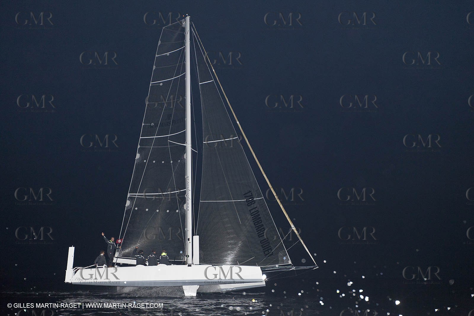 09 10 2010 - Morges (SUI) - L'Hydroptère.CH - 1st sail