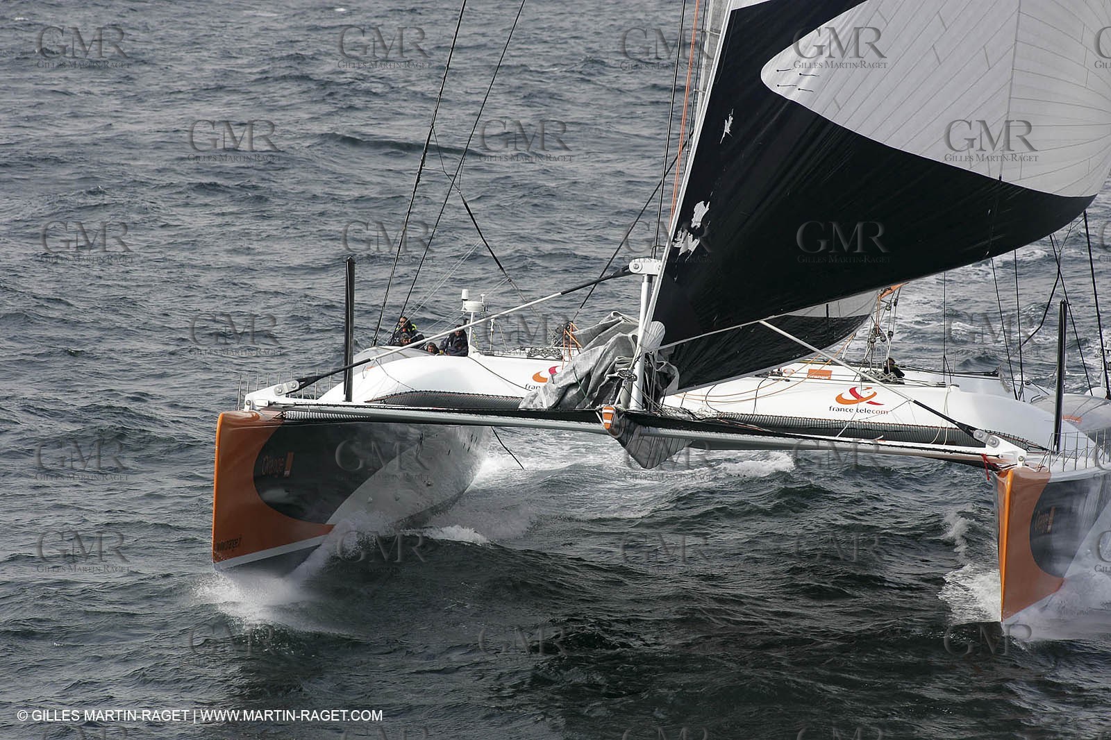 2004 Atlantic record attempt - Orange II at Land's End