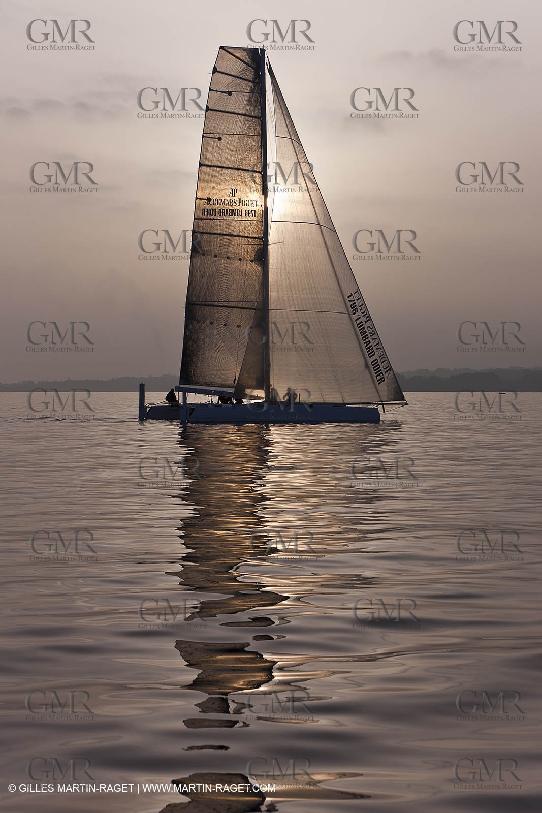 09 10 2010 - Morges (SUI) - L'Hydroptère.CH - 1st sail