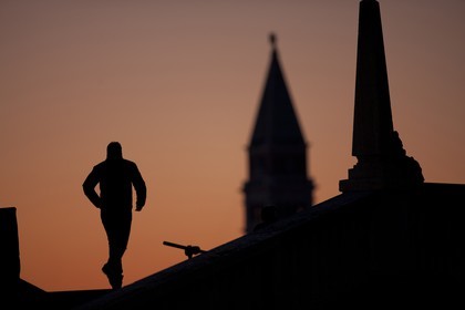 VNZFEBD3_1632_1.jpg