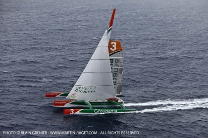 14 05 09 - Marseille - Record de la Méditerranée - Groupama 3 - Franck Cammas - G class - Départ de Marseille pour Carthage