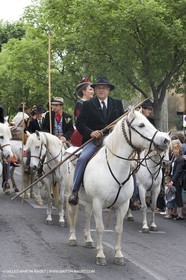 Arlésiennes in costume - Gardians (cow-boys) celebration - Arles