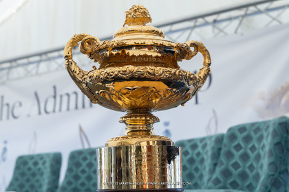 18 07 2025, Cowes (UK, IOW), Admiral's Cup 2025, The Admiral's Cup trophy