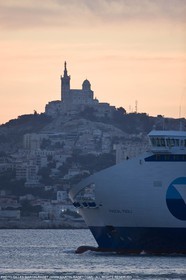 20 06 2008 - Marseille (FRA, 13) - Cruising among the local islands and creeks