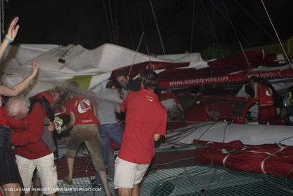 06 11 2006 - Pointe à Pitre Guadelupe (FRA) - Route du Rhum 2006 arrival - Thomas Coville (Sodebo)