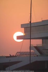 17 04 2007-Valencia (Spain)- 32nd America's Cup - Louis Vuitton Cup - RR1 - DAY 2 - BMW ORACLE Racing