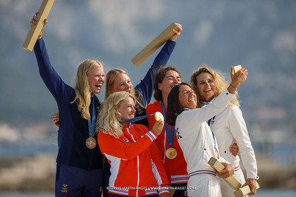 Paris 2024, Sailing, 49er  FX Medals ceremony